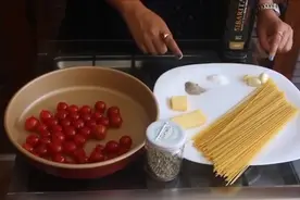 简单容易做的意大利粉，小伙伴们可以自己动手试试看哦视频封面