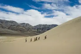 涟漪丨欢迎来到深泉学院图片