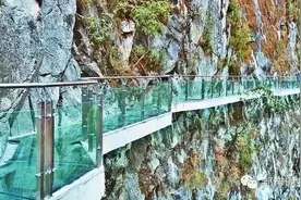 昆明海拔3500米的玻璃栈道 国内最高 你敢不敢来挑战图片