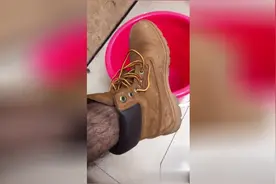 淘宝上还是有真货的，这鞋子真不错