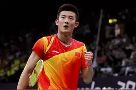 如果你身边有打羽毛球的人，请好好珍惜！图片