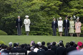 日本天皇御花园举办花园派对 多位皇室成员出席图片