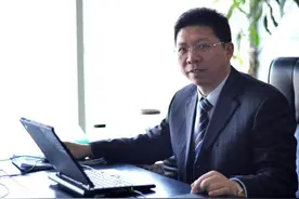 力诺太阳能周广彦荣获“2016最具影响力光伏领袖奖”图片