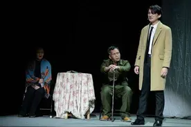 一群成都95后挑战大戏 毕业话剧《我在天堂等你》感动上演图片