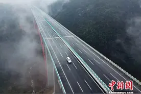 兰海高速遵贵扩容工程通车 打开西南出海大通道图片