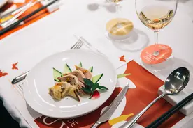 不同的聚会场合，你的选酒方案也应有所区别图片