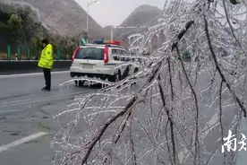 京珠北1月9日15点开始北移封闭路段图片
