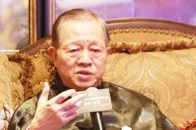 曾仕强：西方人那么重视隐私权，难道我们中国人就不重视吗？视频封面