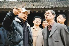 陈忠实为写《白鹿原》曾辞厅官，多次来山东图片