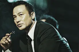 为什么香港明星只有他不怕黑社会？看完你就明白了视频封面