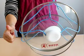 衣架改造超实用锅盖支架，想不到吧？看完，我给100个赞！
