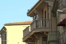 天上真的掉钞票啦！竟是因为！？图片