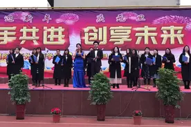上百强高中从襄阳高新外国语学校开始！高新外校教师棒！视频封面