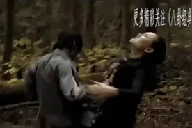是什么把这个森林里的人变成了怪物图片