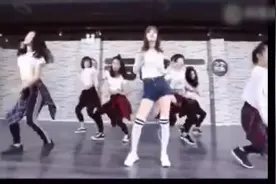 李小璐白袜领舞，李小璐是我见过跳舞最好看的明星了视频封面