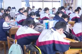 高中语文新课标：古诗文背诵从14篇增至72篇