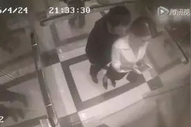 电梯5秒“KO”色狼女子！竟是拳王女友！图片