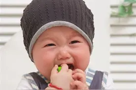 新妈必备技能get 北鼻奶嘴这么选图片