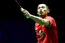 林丹决胜局4-21惨败!李宗伟首获林李大战连胜图片