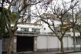 长宁这座“小白楼”的女主人究竟是谁？为啥周恩来总理也曾上门？图片