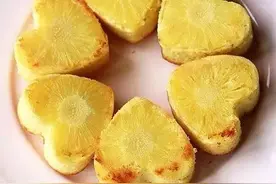 优选配方 | 可口果肉：菠萝翻转蛋糕图片