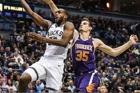 NBA常规赛：雄鹿胜太阳图片