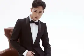 曹骏曝阳光轻熟男写真 俊朗儒雅散发沉稳魅力图片