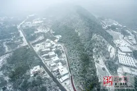长兴：如诗如画雪景美图片