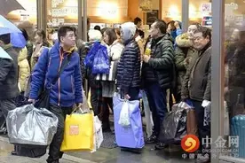 赴日游客遭遇免税“黑店”双簧骗局 日本官方：无能为力图片