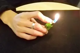 一个简单实用的魔术手法，几秒钟就能把小物体消失！视频封面