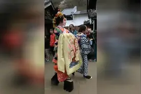 日本传统节日，歌姬出巡游街视频封面