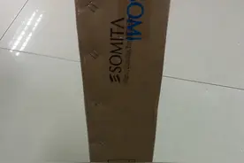 百元三脚架：SOMITA 三脚架图片