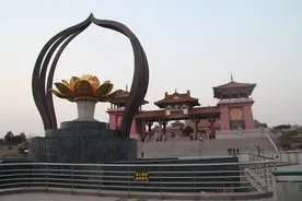江苏徐州蟠桃山宝莲寺一日游图片