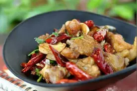 家常菜也可以弄出星级味道，自制DIY“干煸鸡”图片