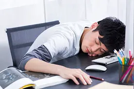 上班族如何安排时间去旅行？图片