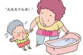 让宝宝爱上洗澡的5个方法，亲测有效图片
