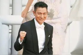 刘德华最受欢迎的10部影片和10首单曲，都在这里了图片