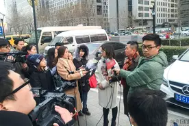 曹云金否认背叛郭德纲：当时被禁演并非主动退出图片