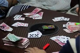 河南公安通报严打赌博十大案例  有赌场竟设在废弃猪圈图片