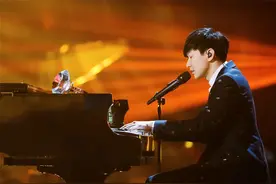 《梦想的声音》刘宪华花式音乐秀成热门张靓颖颠覆演绎《白素贞》图片
