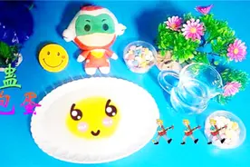 在家DIY整蛊神奇假鸡蛋？史莱姆美到爆，柔软Q弹超解压！视频封面