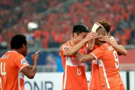 中超-唉......鲁能第600场连丢3球2-3泰达三连败图片