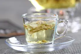 胃肠不好更要多喝水？ 看看喝水对养胃肠有多重要图片
