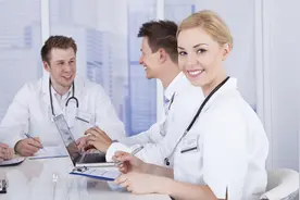 男性精囊炎可诱发不育 当心这些病因图片