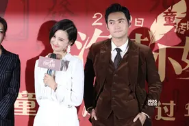 马天宇助阵《泡芙小姐》首映礼 张歆艺袁弘撒糖图片