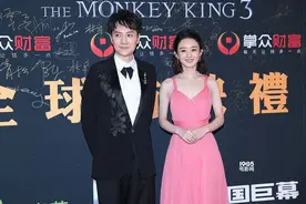 《女儿国》巨幕首映 冯绍峰虐心告白“国王”赵丽颖图片