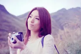 她是SHE的颜值担当，唱功了得图片