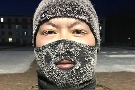 零下30℃的新疆 重庆军医教授重回基层当兵图片