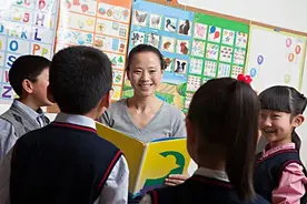 重磅！东莞中小学生放学离校最晚可到6点！教师也将多一笔收入！图片