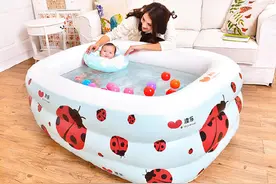 0到1岁宝宝玩具，让宝宝拥有一整年的笑声图片